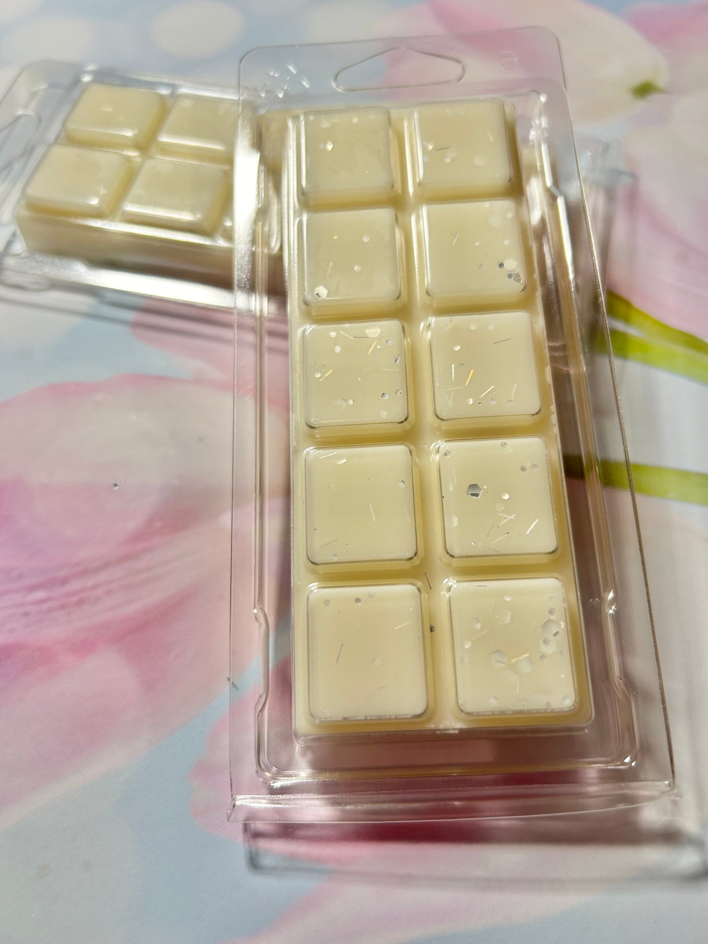Lenny Frosted Eucalyptus Wax Melt Snap Bar